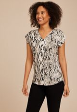 24/7 Magnolia Snake Print V Neck Tee, C1524, small