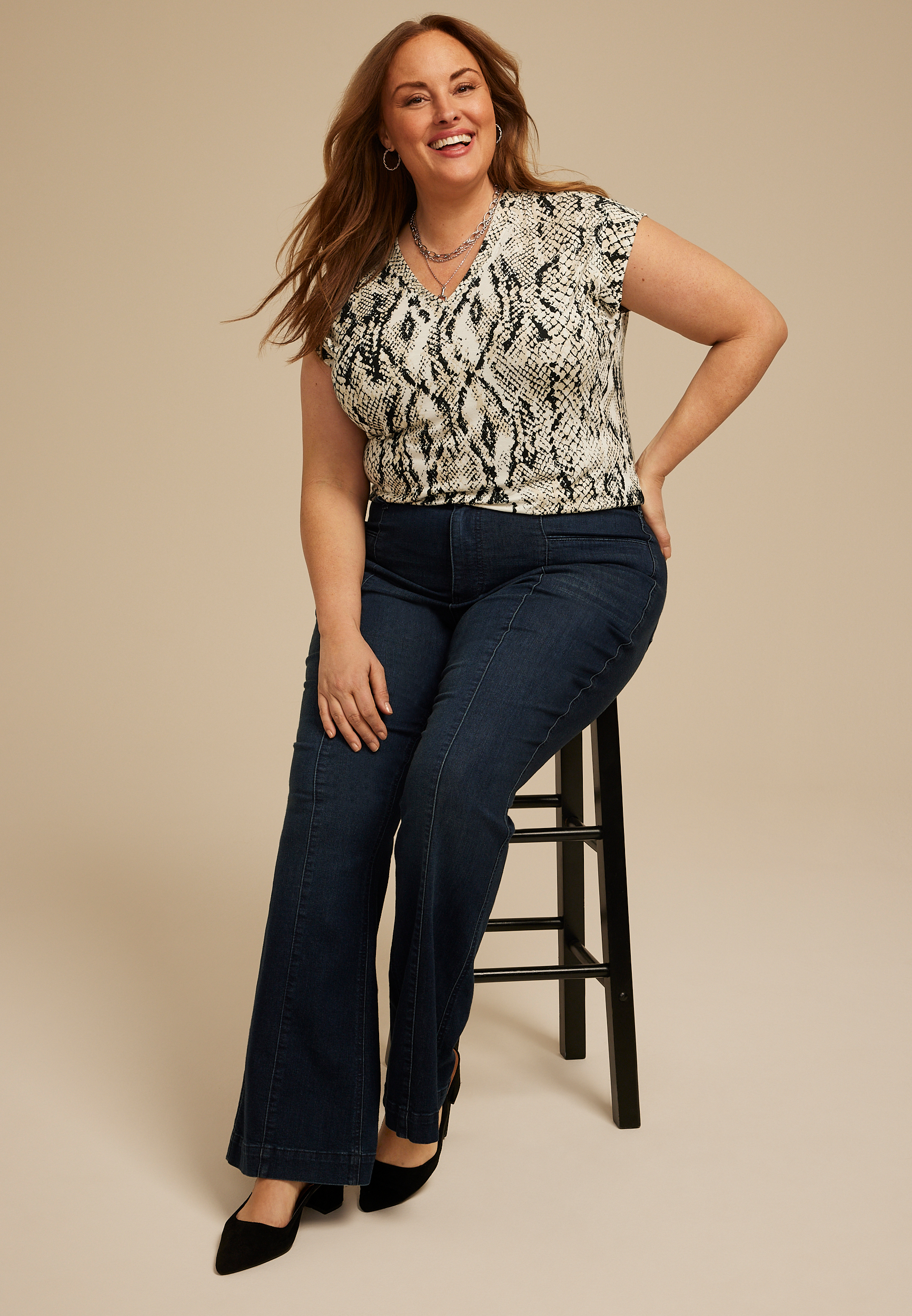 Plus Size 24/7 Magnolia Snake Print V Neck Tee, C1524, large