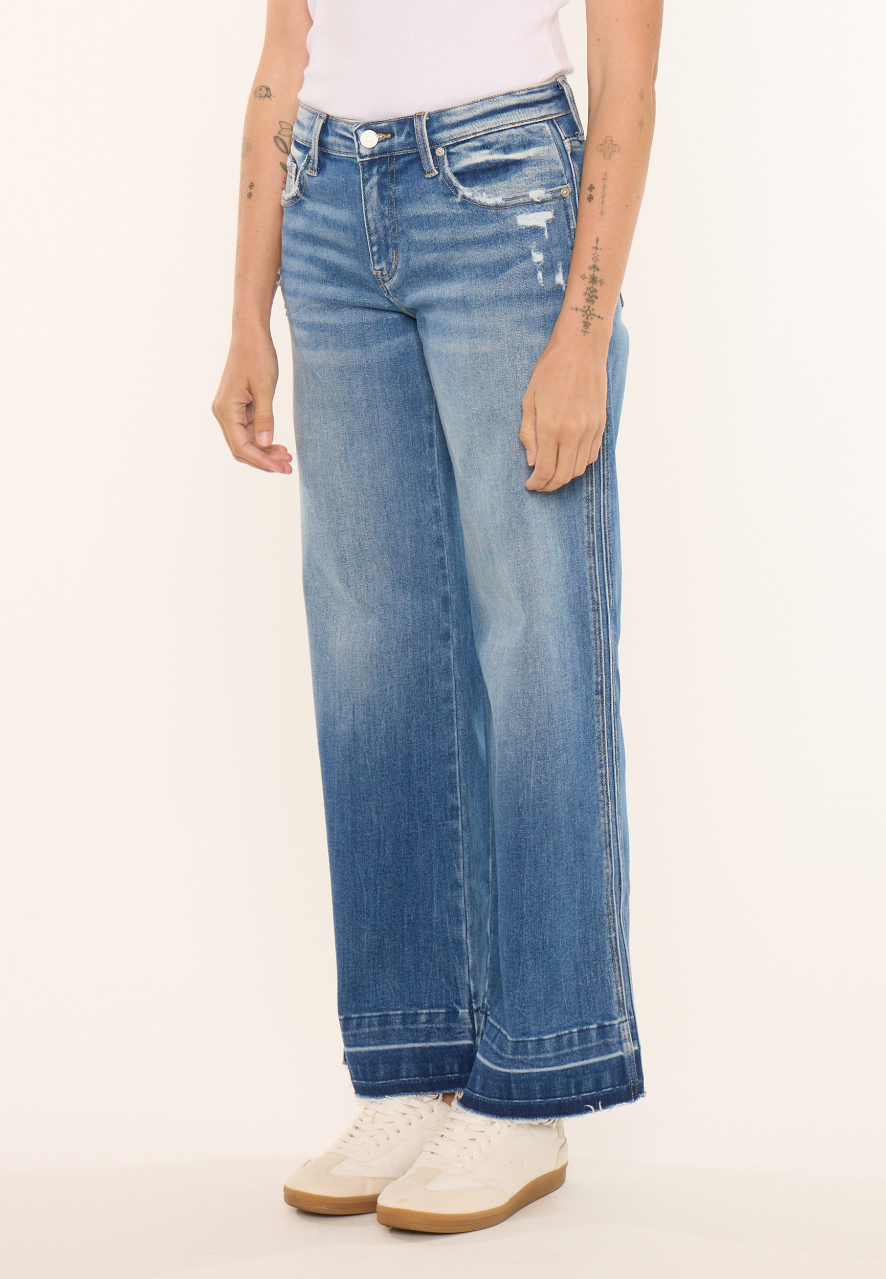 KanCan&trade; Mid Rise Release Hem Wide Leg Jean, C3337, large