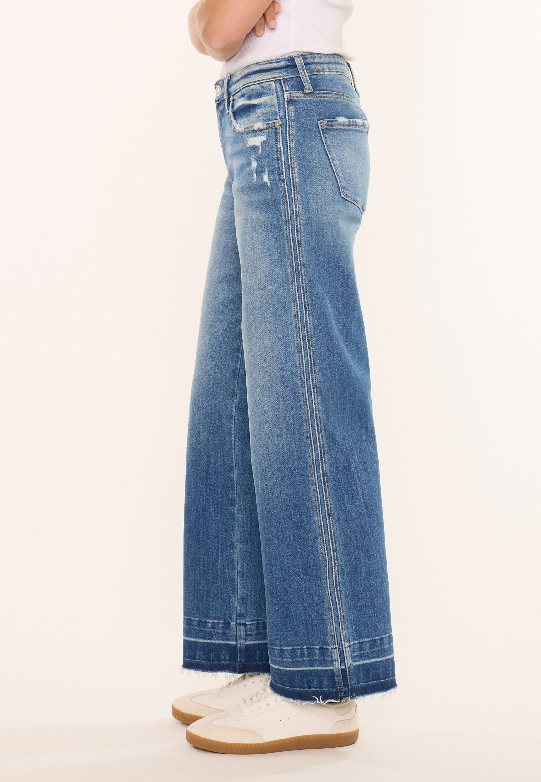 KanCan&trade; Mid Rise Release Hem Wide Leg Jean, C3337, large