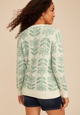 Textured Floral Crew Neck Sweater, C1130, small