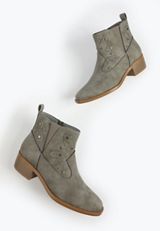SuperCush Studded Western Ankle Boot, GRAY, small