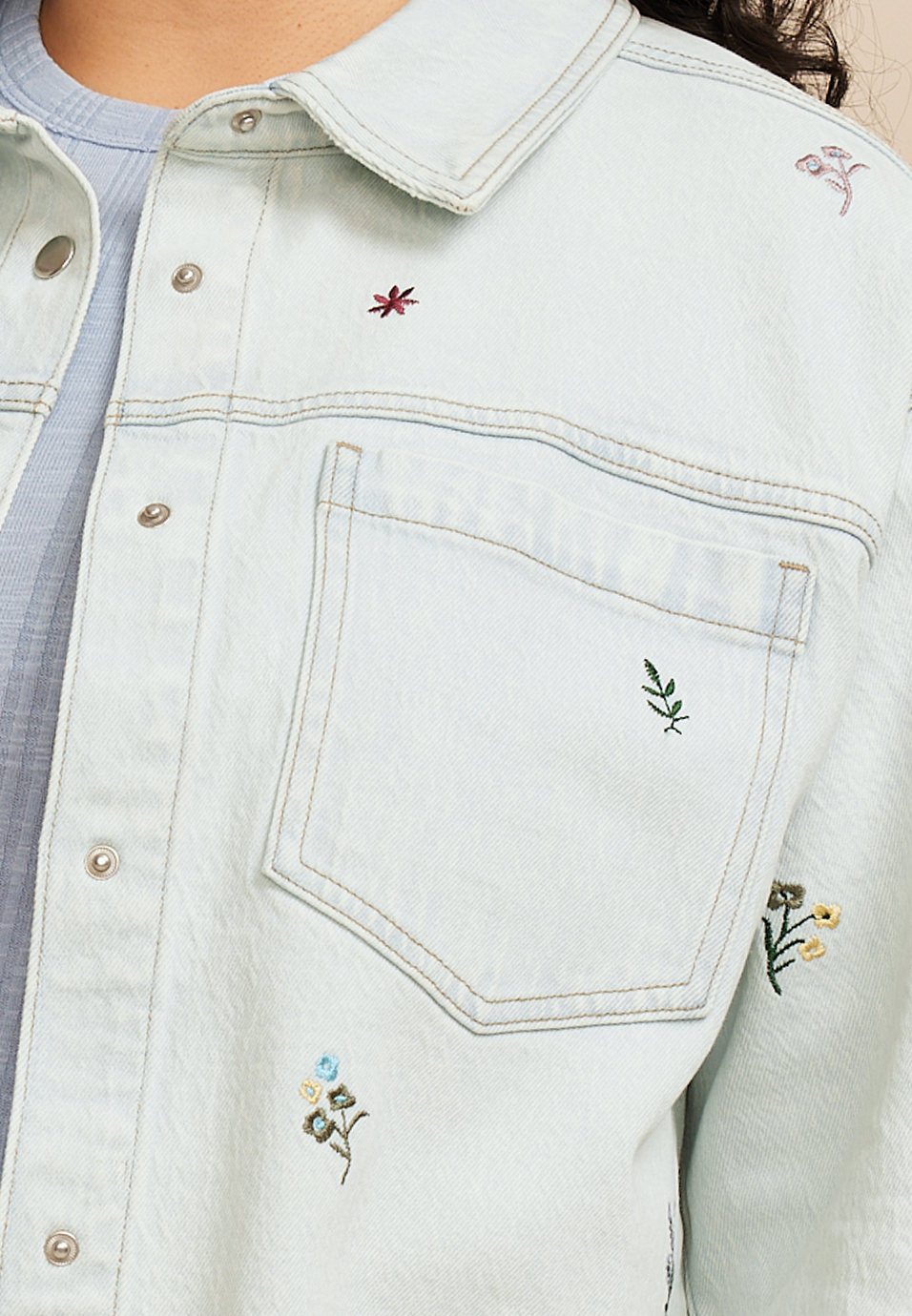 Plus Size Floral Embroidered Cropped Denim Jacket, C2806, large