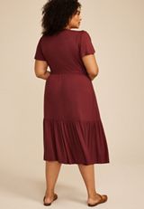Plus Size 24/7 Tulip Sleeve Midi Dress, C7108, small