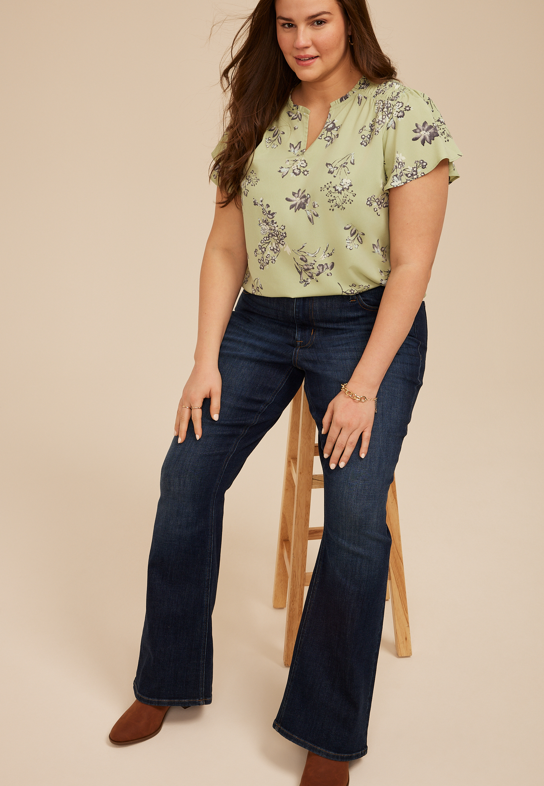 Plus Size Floral Button Front Flutter Sleeve Blouse, C8712, large
