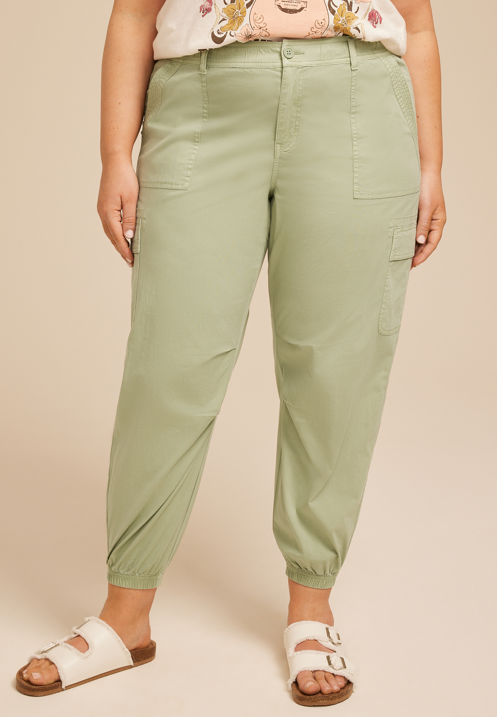 Plus Size Lightweight Stretch High Rise Jogger