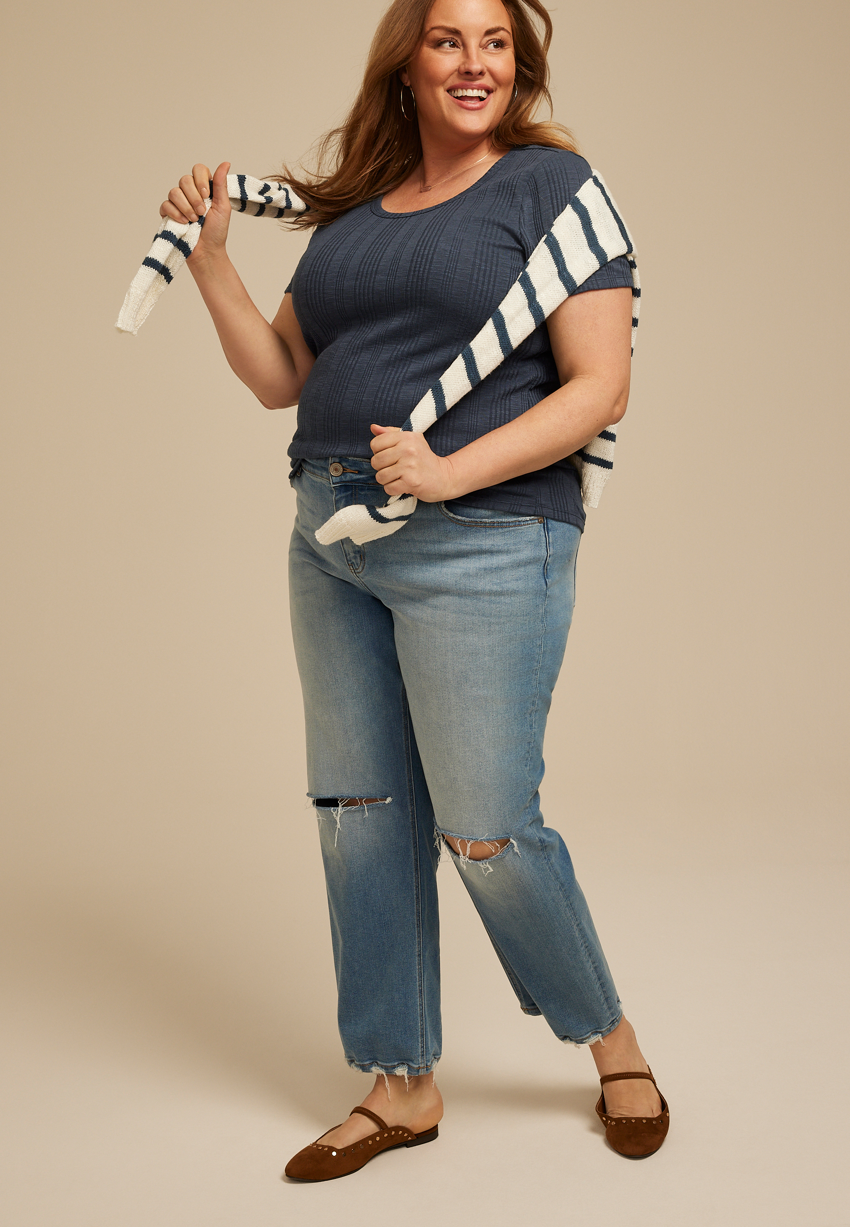 Plus Size 24/7 Taylor Tee - thumbnail 9