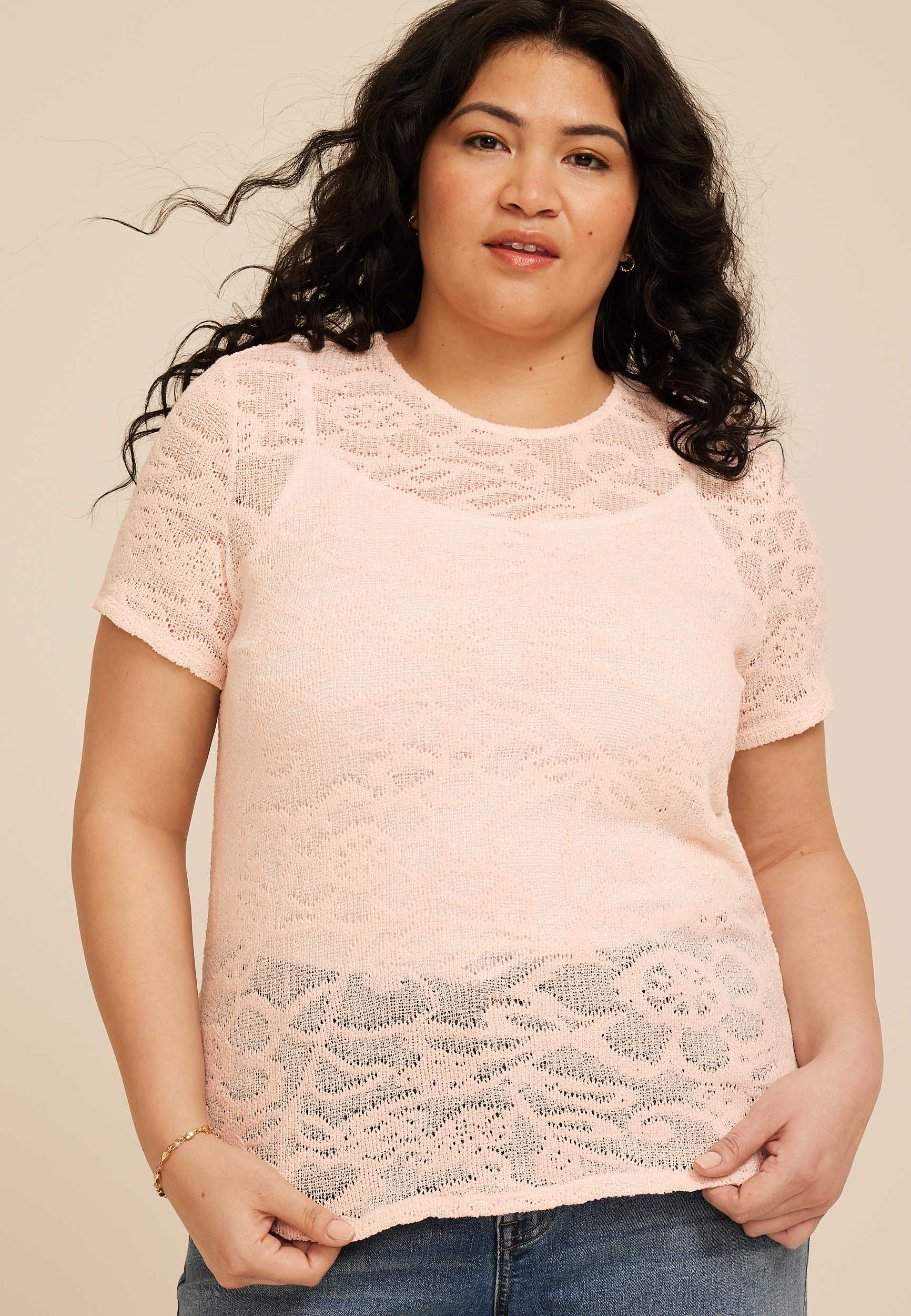 Plus Size Textured Floral Short Sleeve Tee