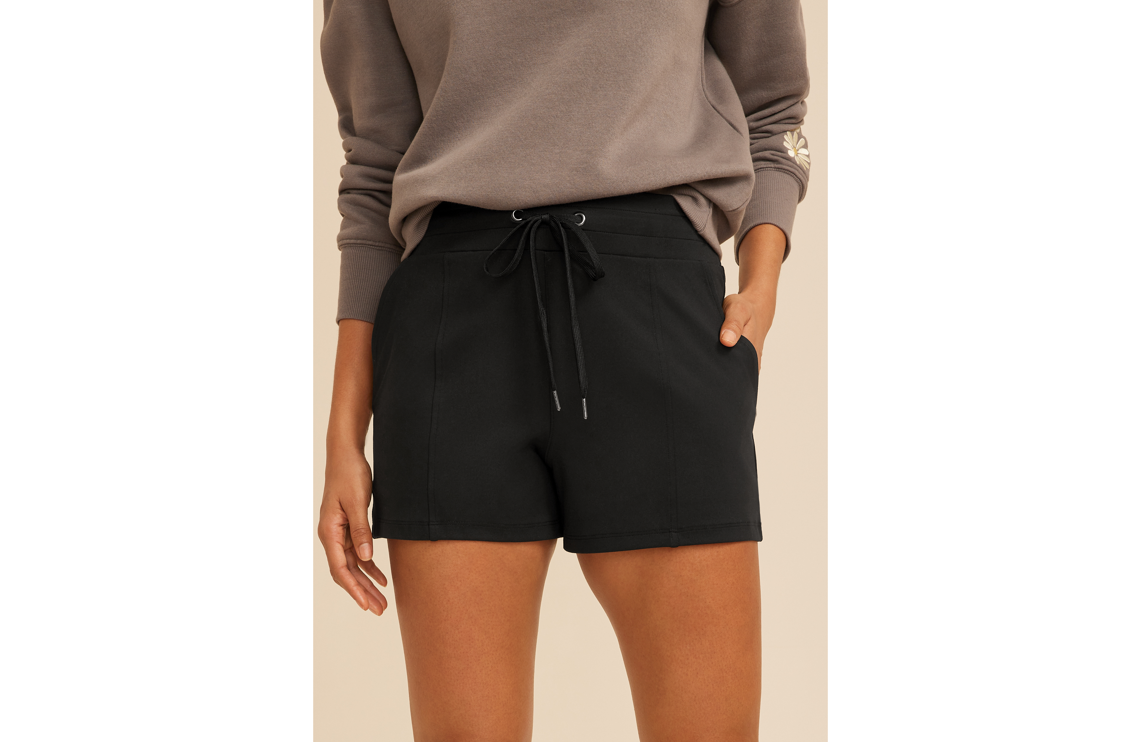 High Rise Traveler 4in Short