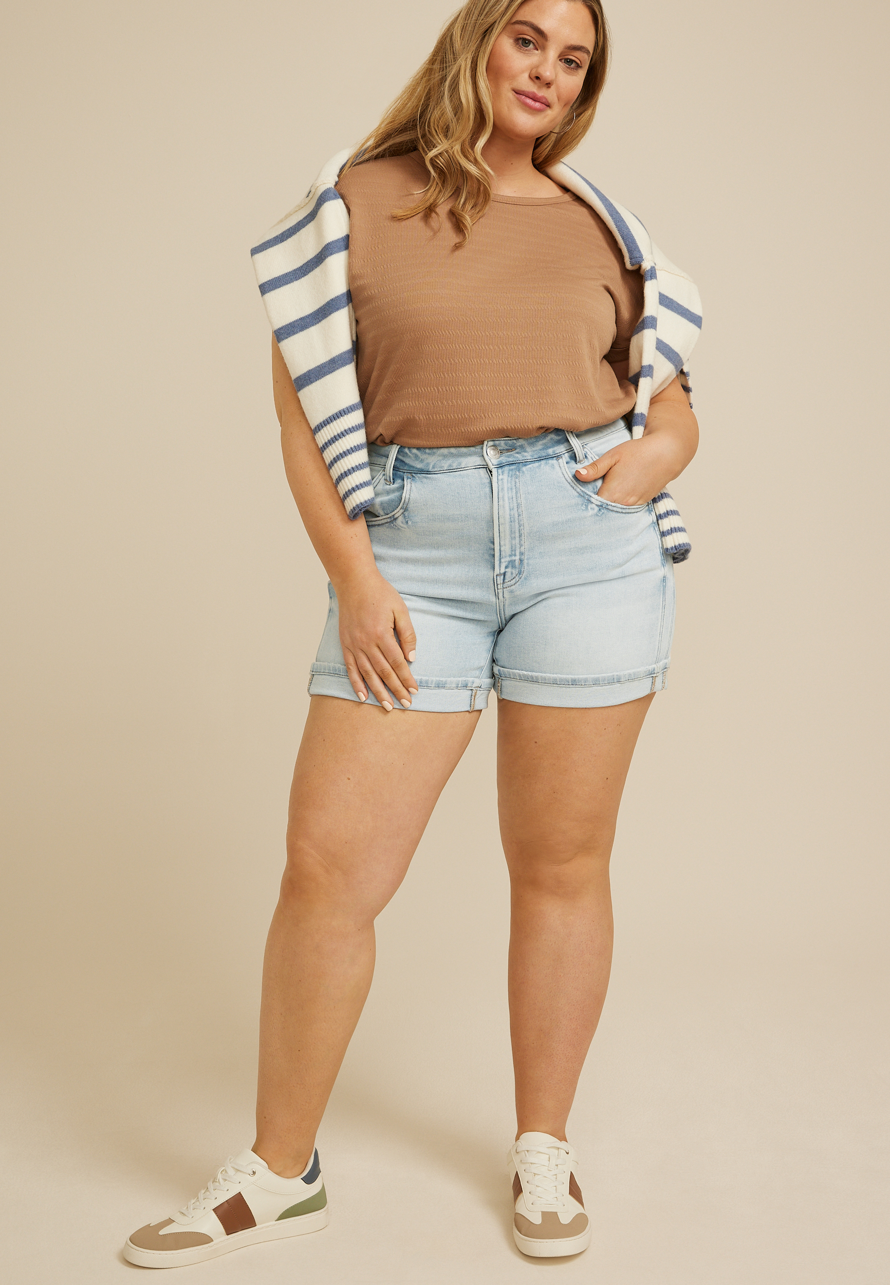 Plus Size Flying Monkey&trade; High Rise Double Pocket Cuffed Hem 5in Short, C2806, large