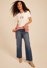 Floral Horseshoe Embroidered Classic Fit Graphic Tee, SOFT WHITE, small
