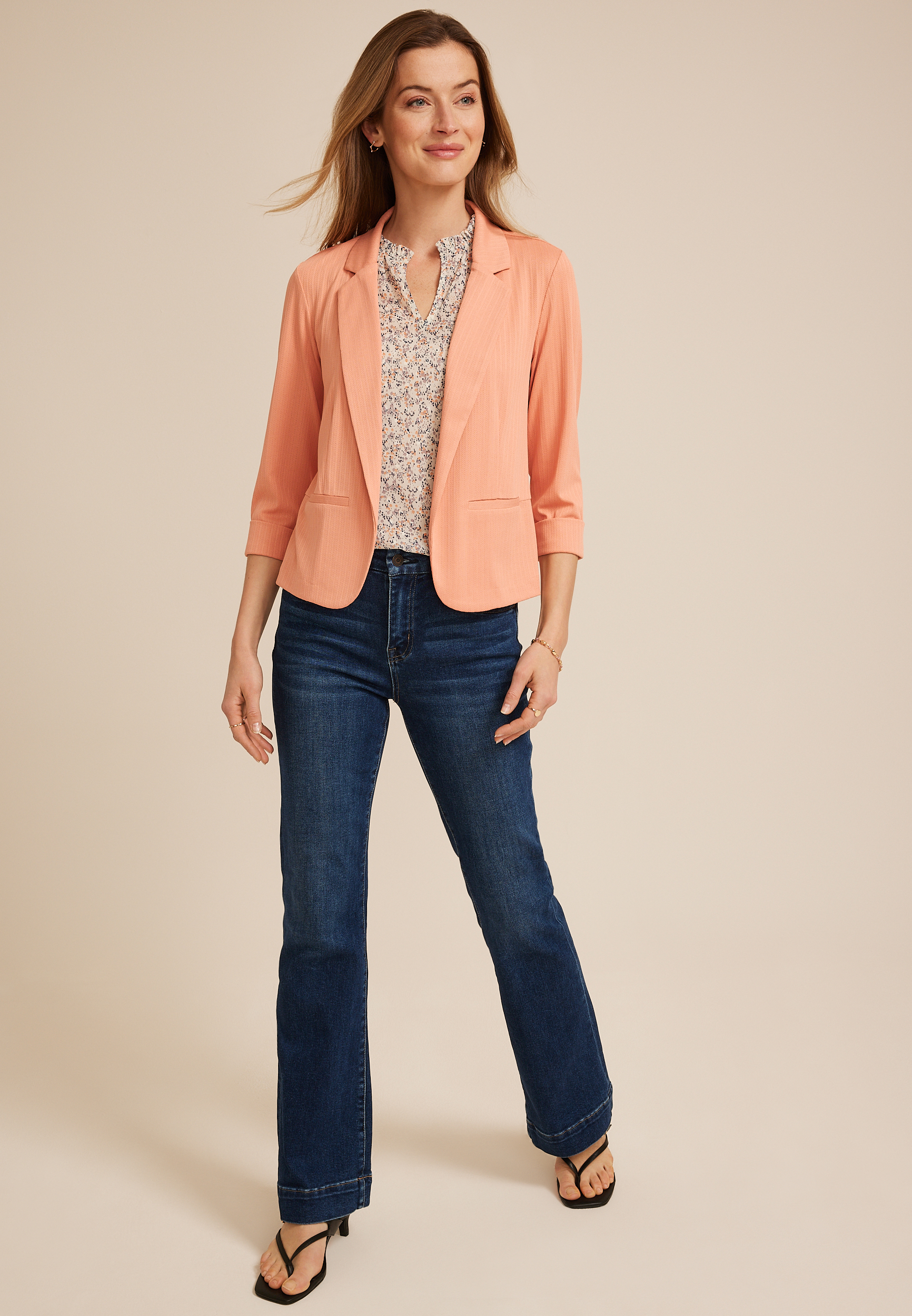 Cropped Textured Versa Blazer - thumbnail 3