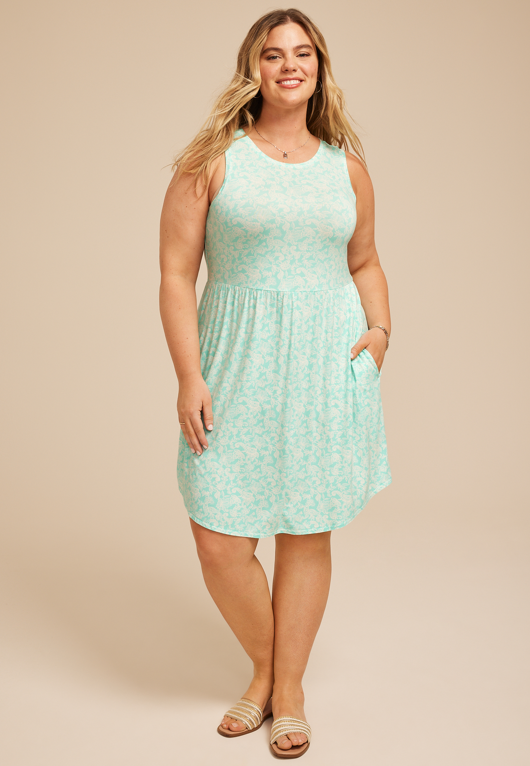 Plus Size 24/7 Danica Floral Pocket Mini Dress