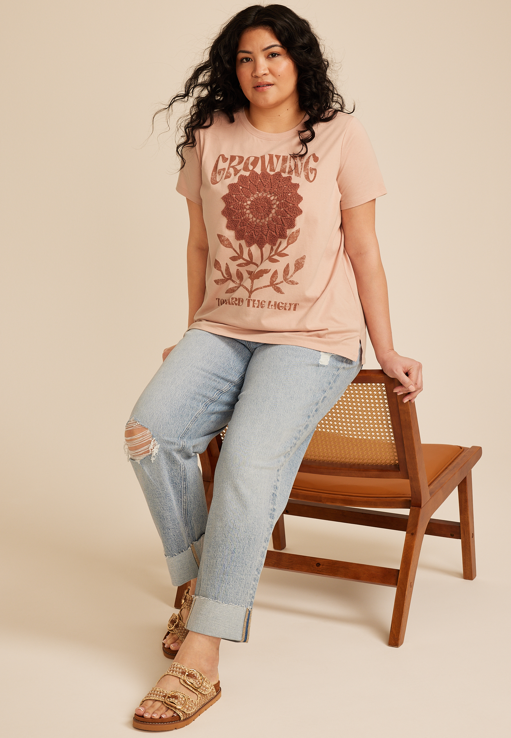 Plus Size Crochet Floral Classic Fit Graphic Tee, C9369, large