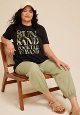 Plus Size Sun Sand Cocktail In Hand Oversized Fit Graphic Tee, C106, small