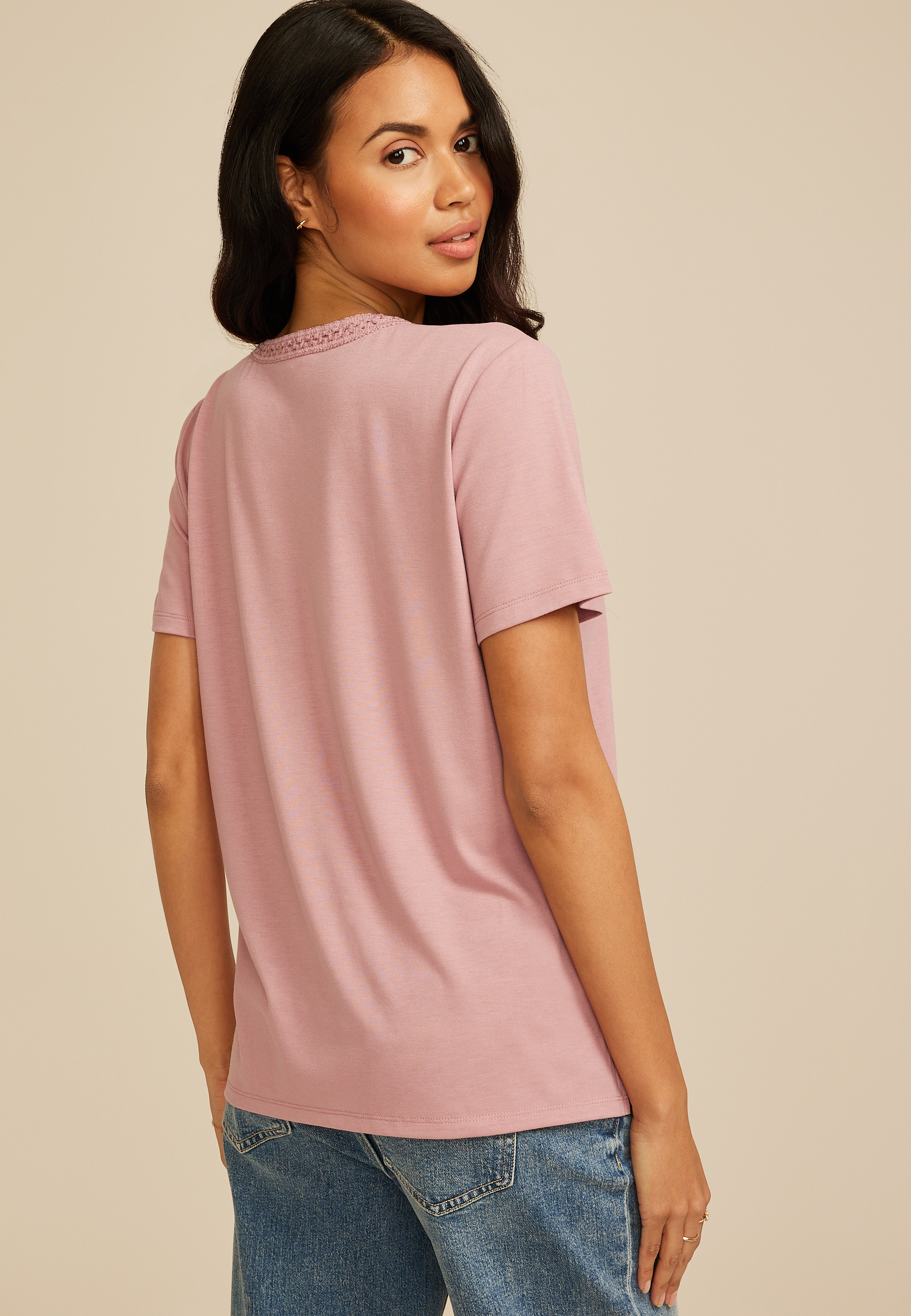 Crochet Trim V Neck Tee - thumbnail 5