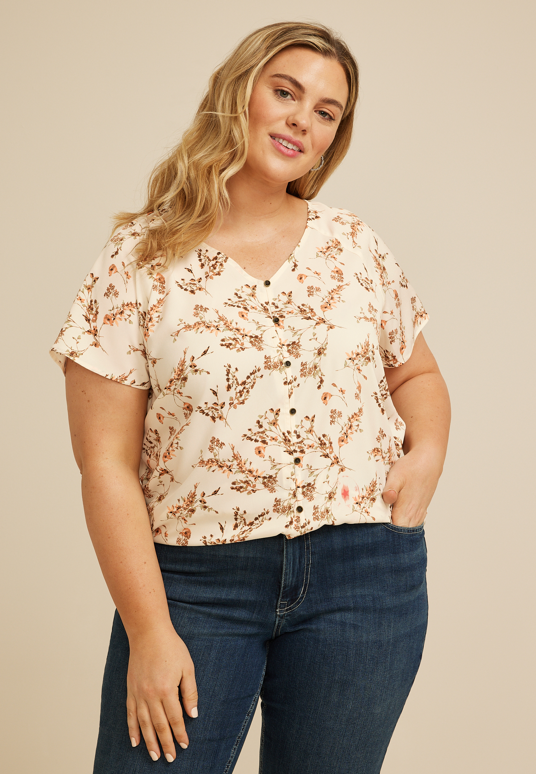 Plus Size Floral Button Front Flutter Sleeve Blouse