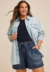 Plus Size Light Wash Fray Hem Denim Shacket, C2806, small