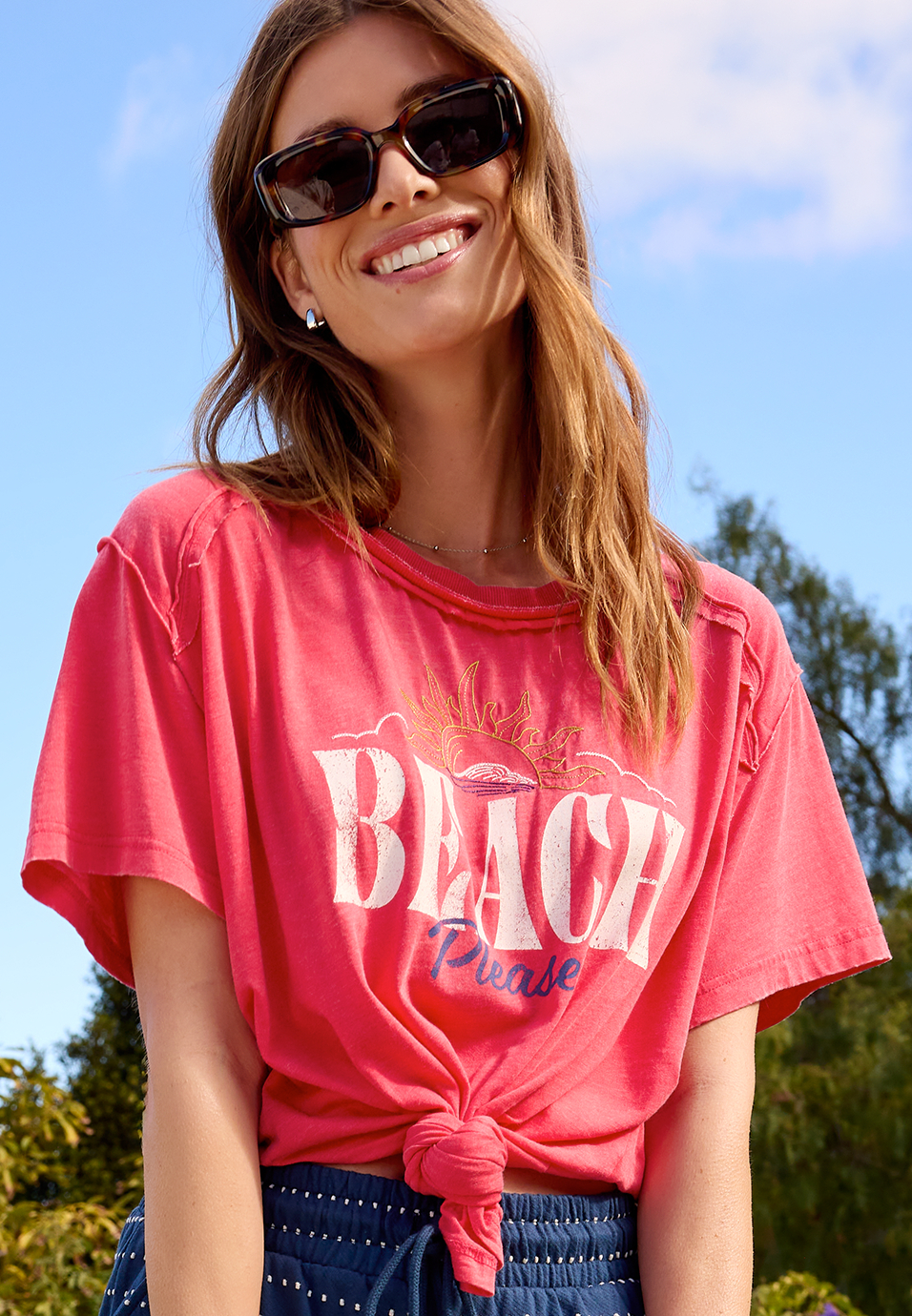 Beach Please Oversized Fit Graphic Tee