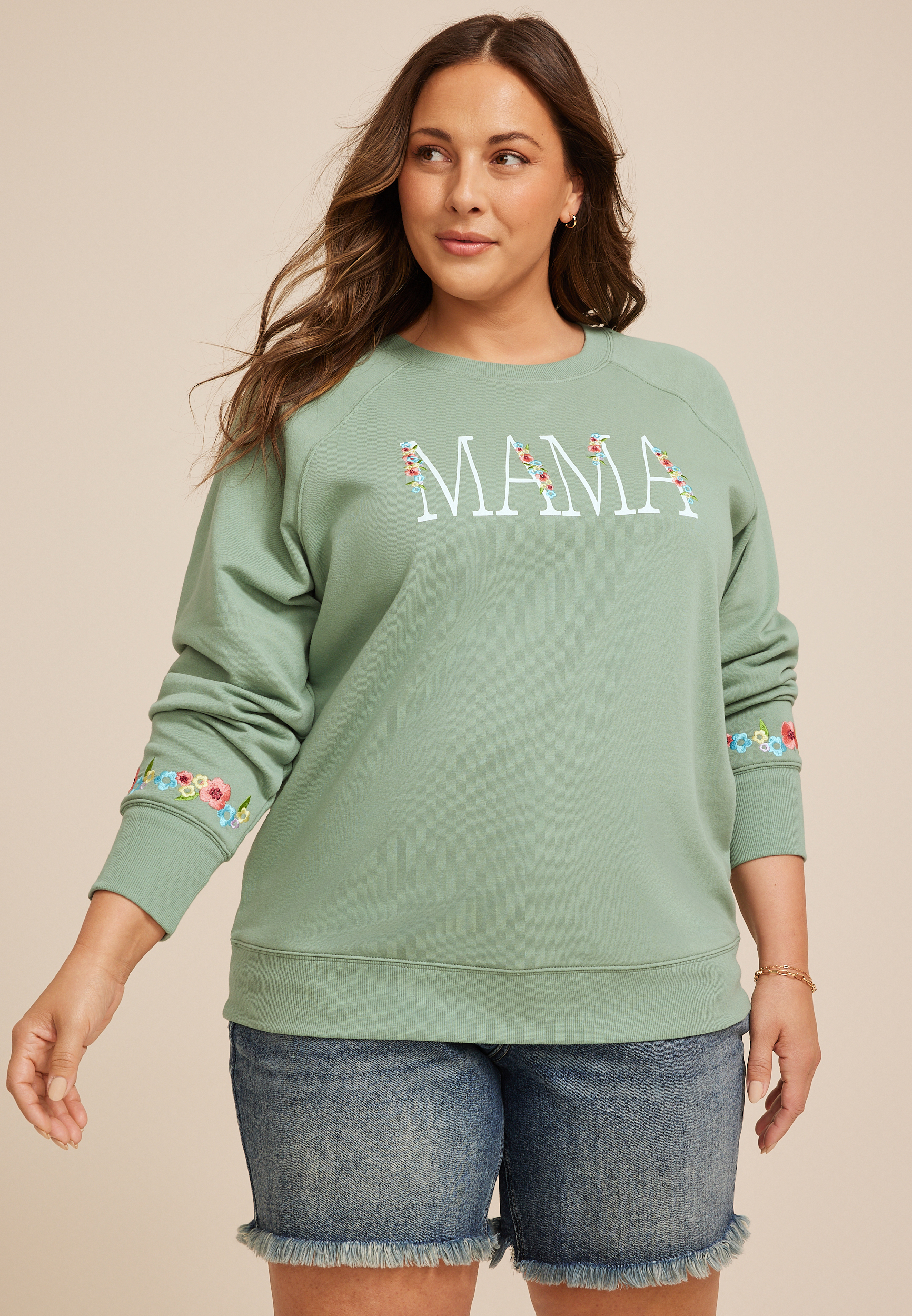 Plus Size Mama Floral Embroidered Sweatshirt