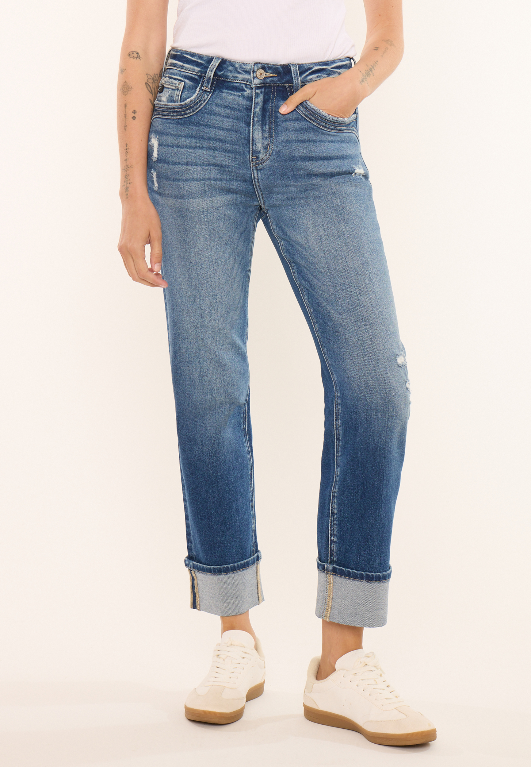 KanCan&trade; High Rise Seamed Pocket Cuffed Hem Straight Jean