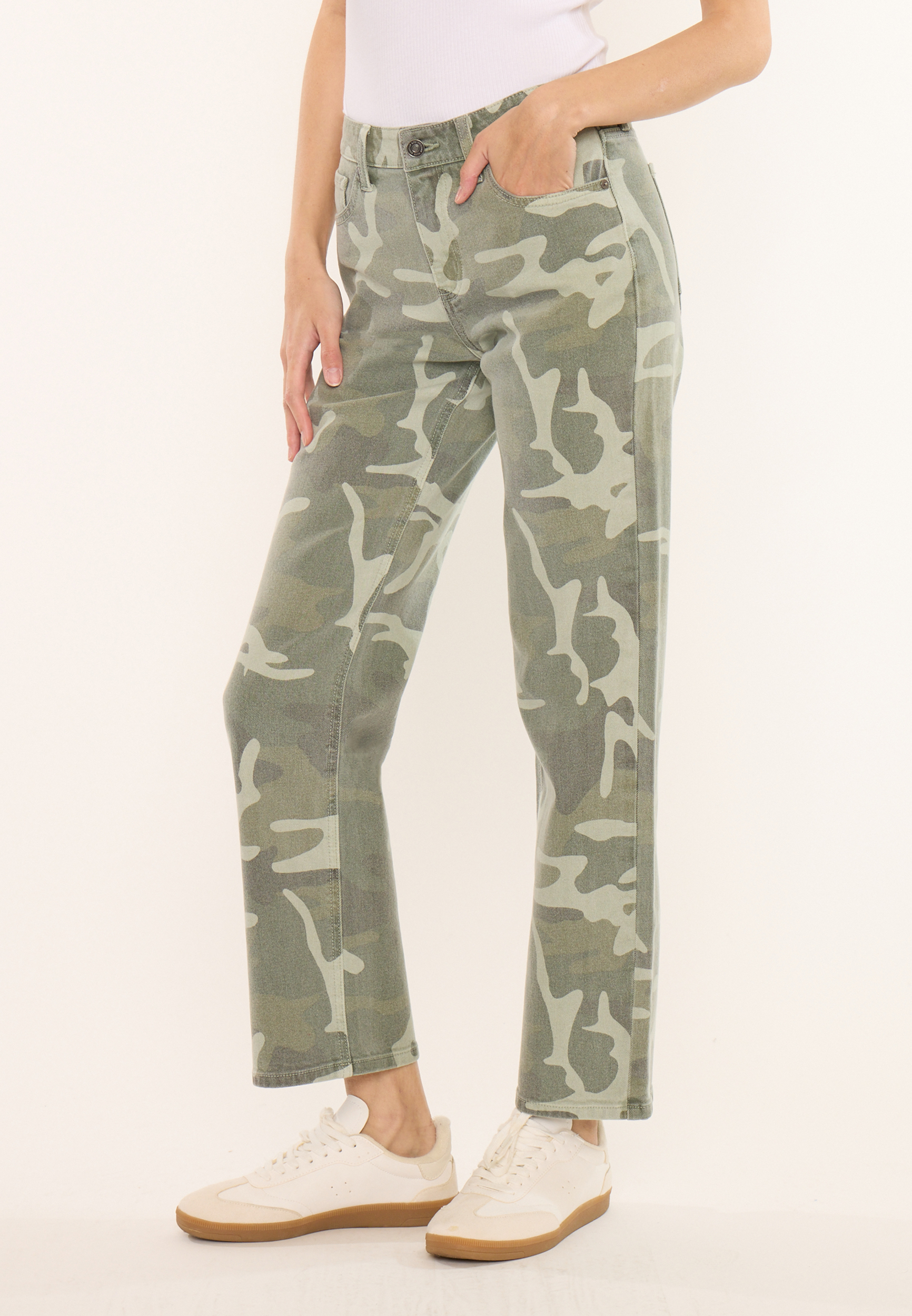 KanCan&trade; High Rise Camo Relaxed Straight Jean