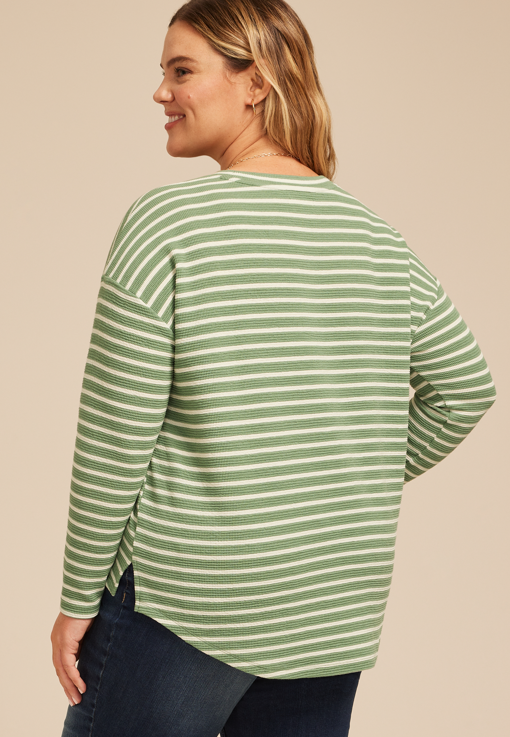 Plus Size 24/7 Clara Textured Long Sleeve Tee, C914, large