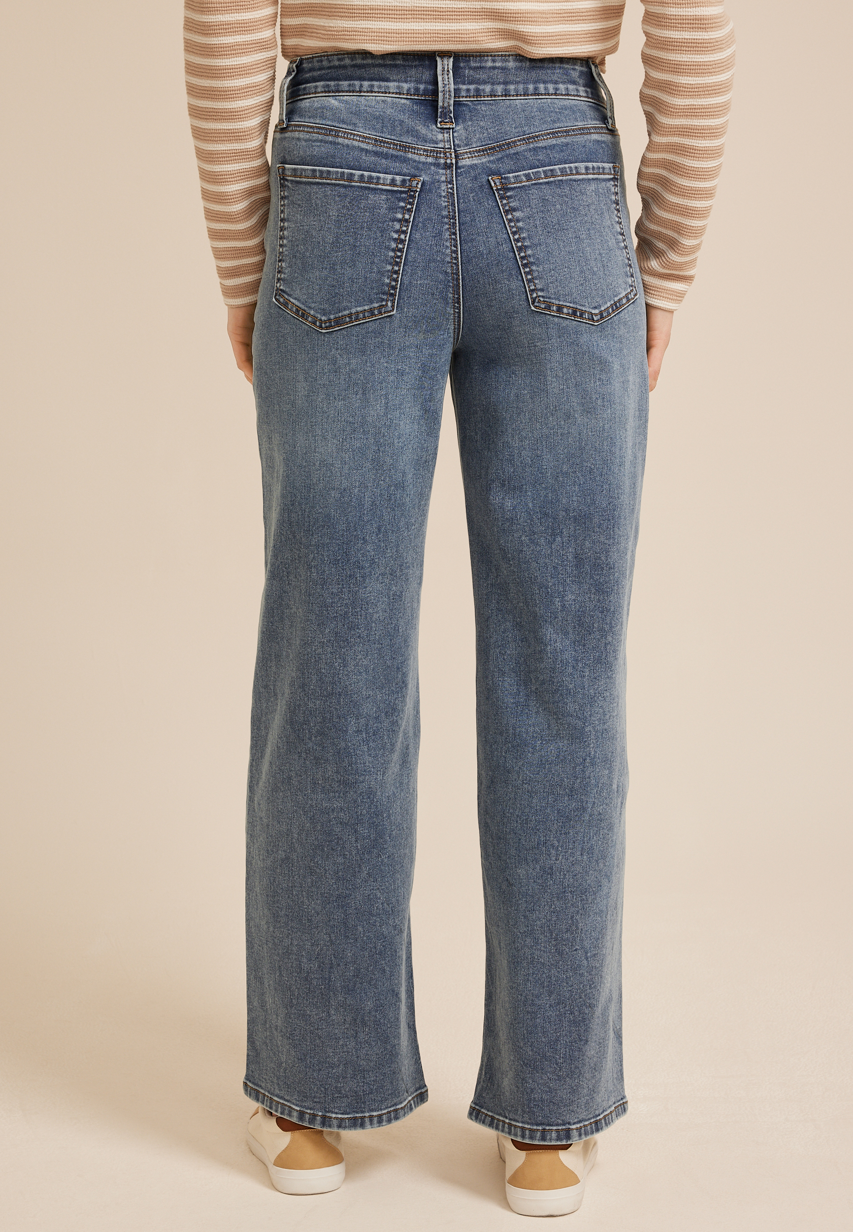 m jeans by maurices&trade; Classic High Rise Wide Leg Jean, C3337, large