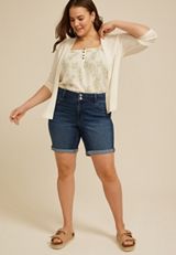 Plus Size m jeans by maurices&trade; Classic Mid Rise Double Button 8in Bermuda Short, C258, small