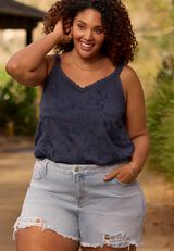 Plus Size m jeans by maurices&trade; Mid Rise Printed Pocket 5in Shorts, C2806, small