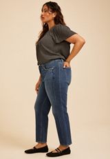 Plus Size Silver Jeans Co.&reg; Avery Curvy High Rise Side Seam Ankle Straight Jean, C258, small