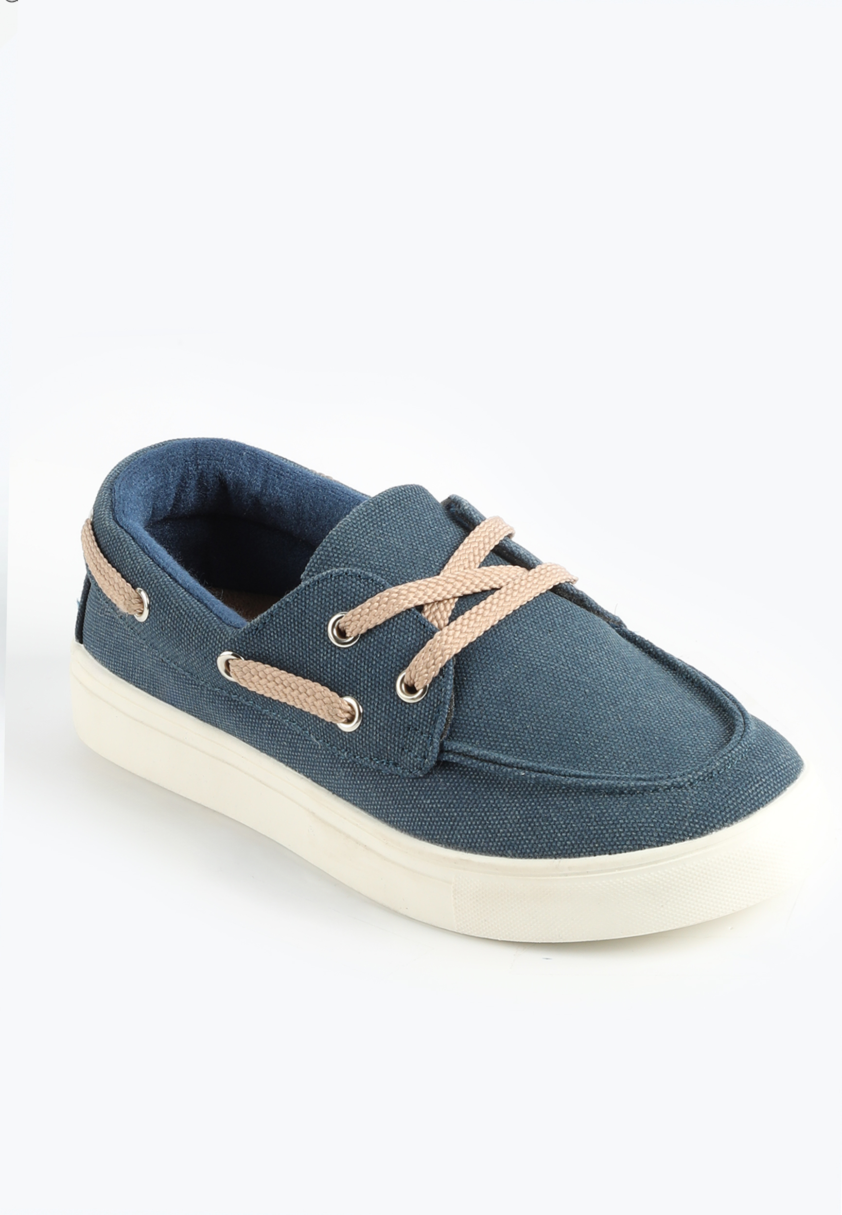 SuperCush Canvas Lace Up Sneaker
