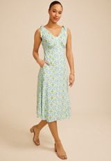 Bare Tie Strap V Neck Midi Dress, C1772, small
