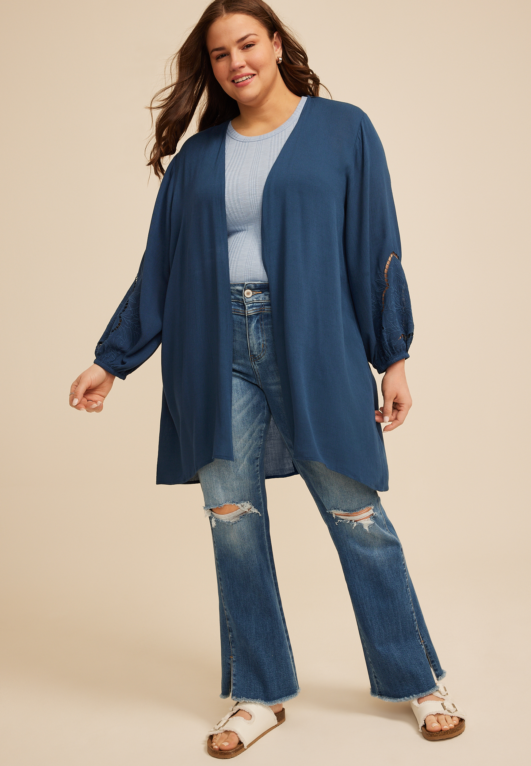 Plus Size Embroidered Sleeve Kimono, C1605, large