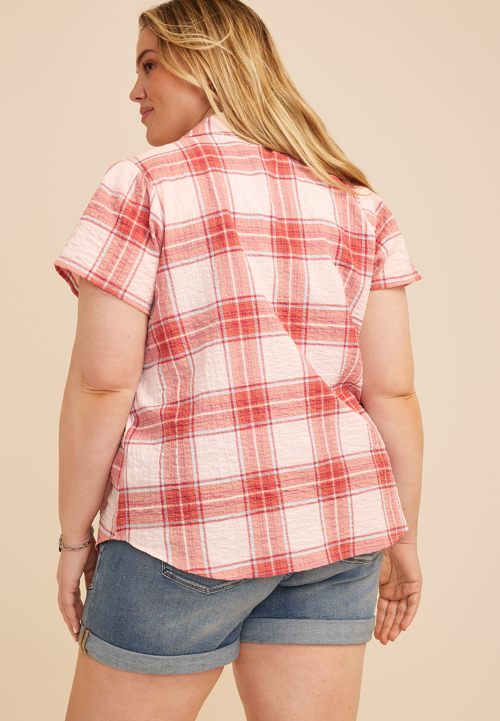 Plus Size Red Plaid Short Sleeve Button Down Shirt, C4905, large