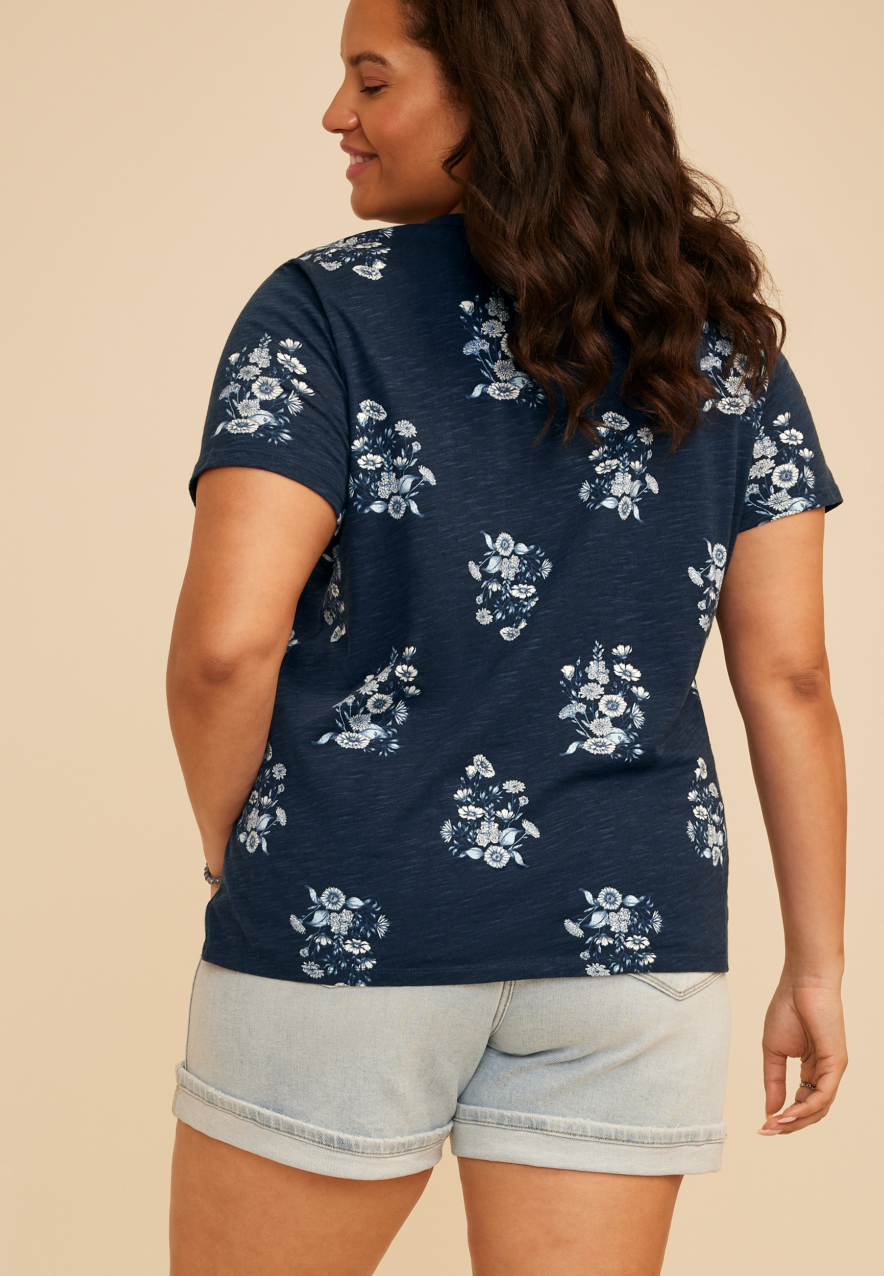 Plus Size 24/7 Dawson Blue Floral Crew Neck Tee, C1606, large