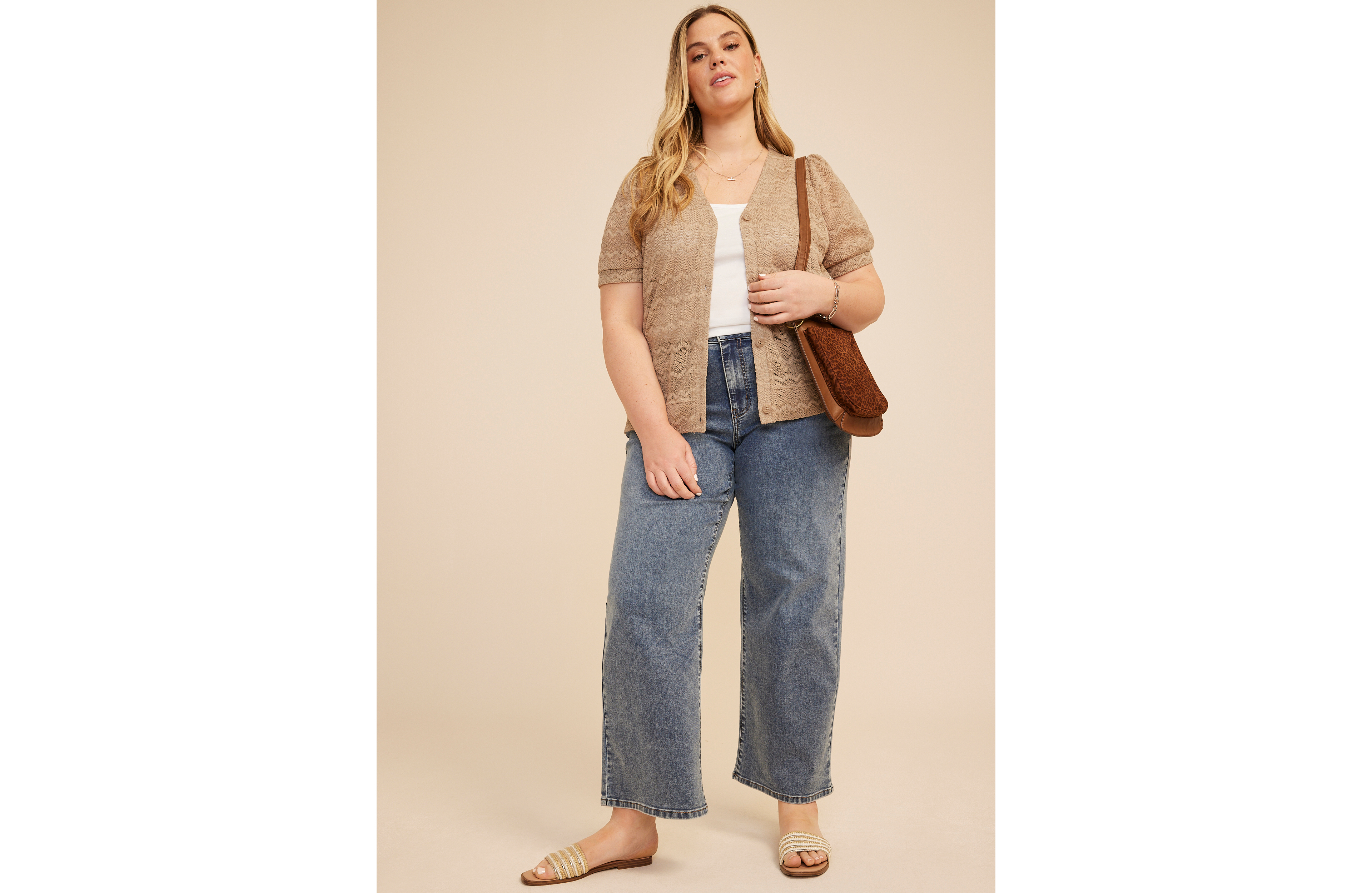 Plus Textured Short Sleeve Button Front Cardigan