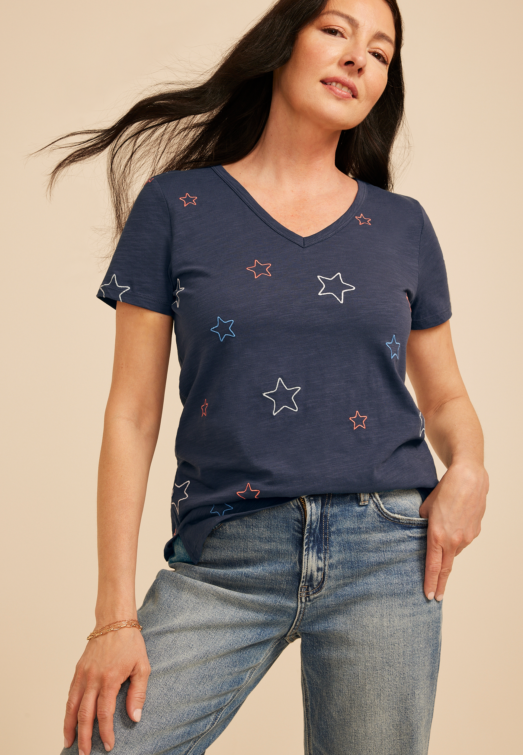 24/7 Dawson Americana Embroidered Star V Neck Tee, C1606, large