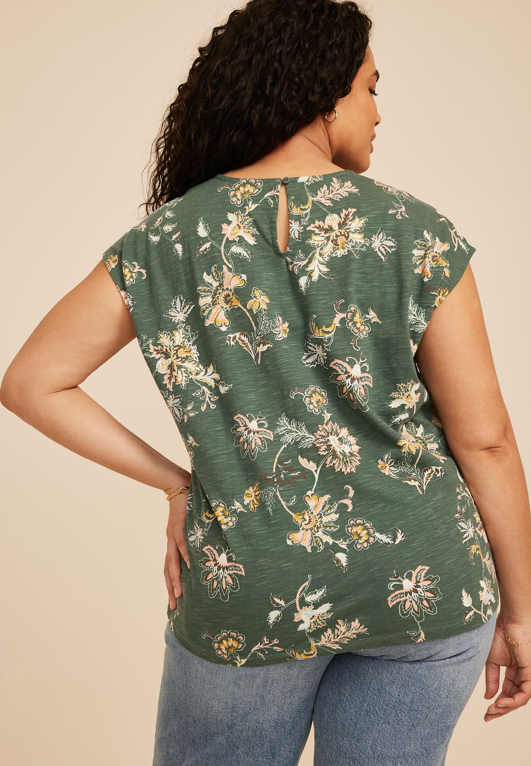 Plus Size 24/7 Austin Floral Knot Hem Short Sleeve Tee, C8260, large