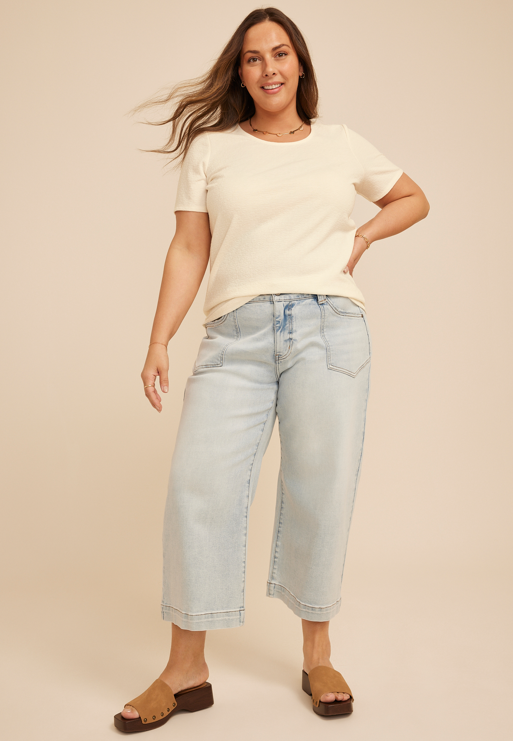 Plus Size 24/7 Floral Jacquard Short Sleeve Tee