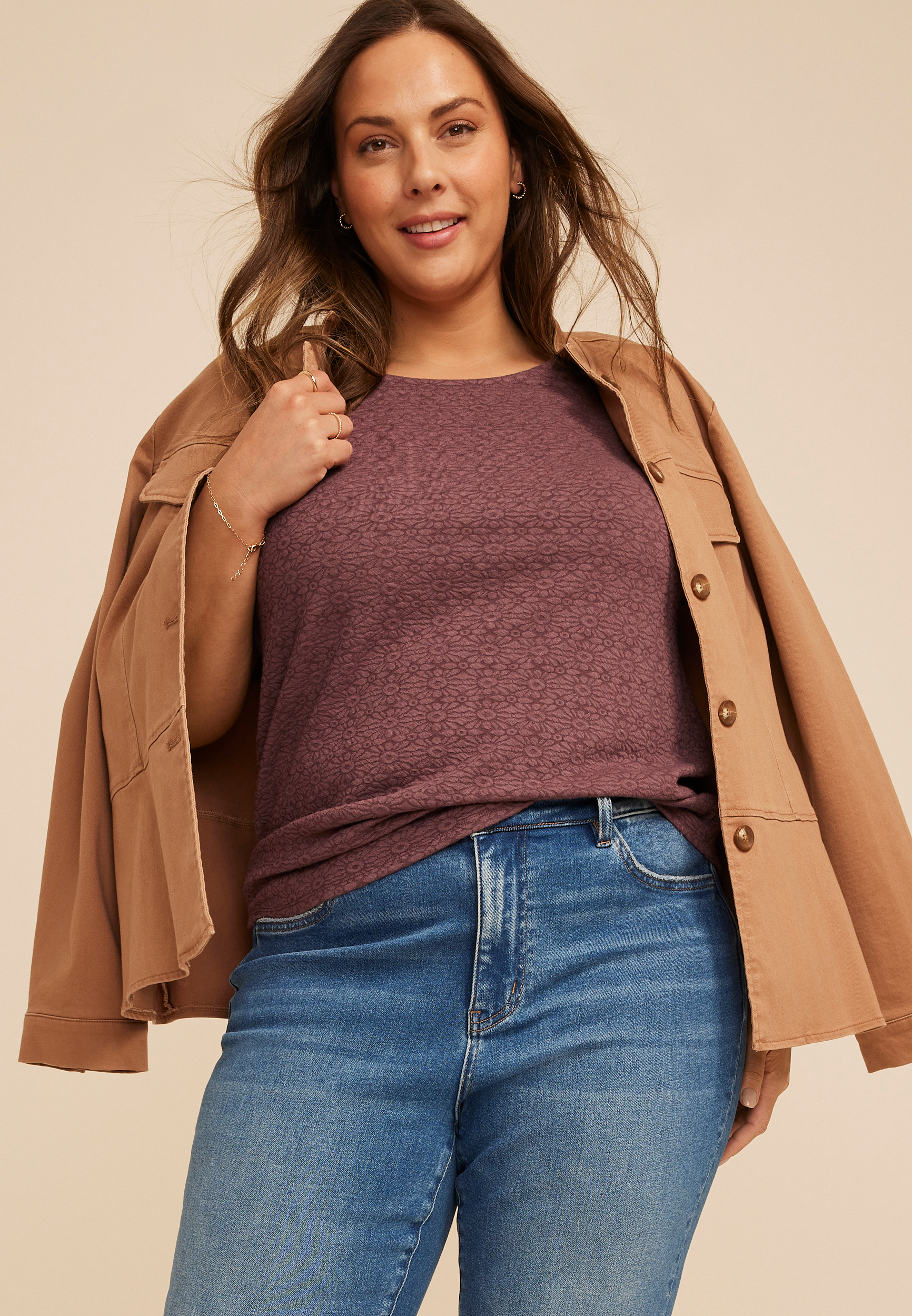 Plus Size 24/7 Floral Jacquard Short Sleeve Tee