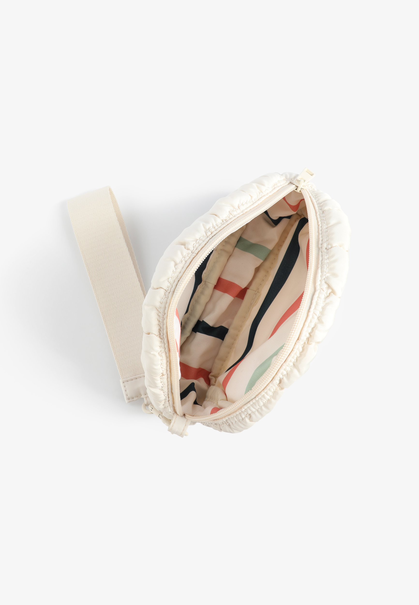 Quilted Puffer Wristlet, C2972, large