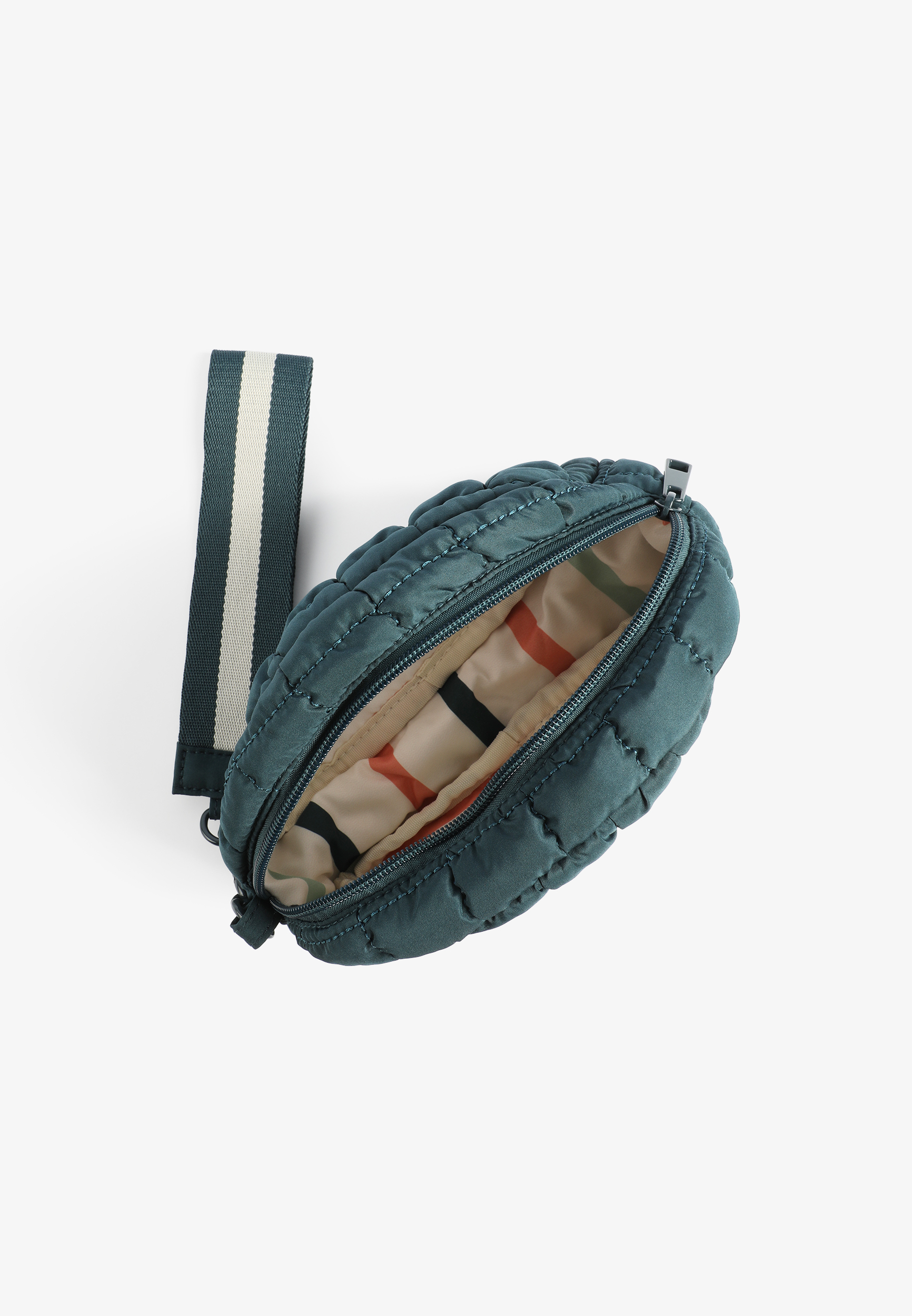 Quilted Puffer Wristlet - thumbnail 9