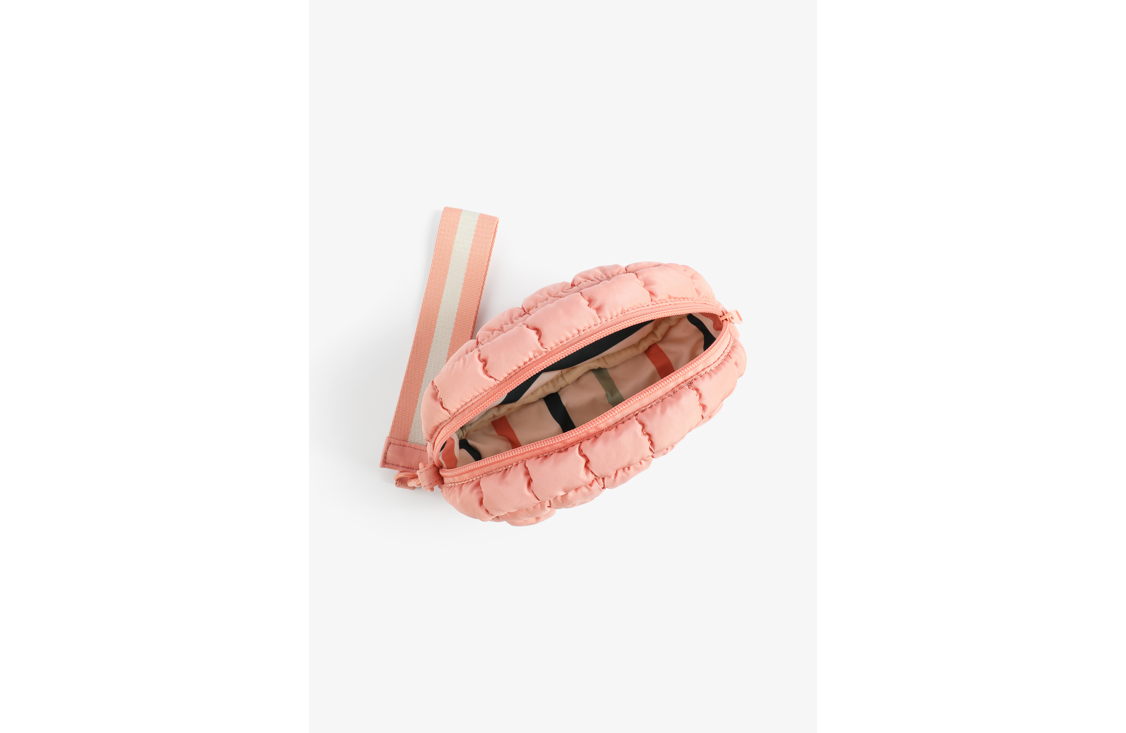 Quilted Puffer Wristlet