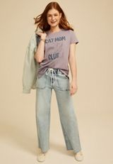 Cat Mom Club Classic Fit Graphic Tee, MINIMAL GRAY, small