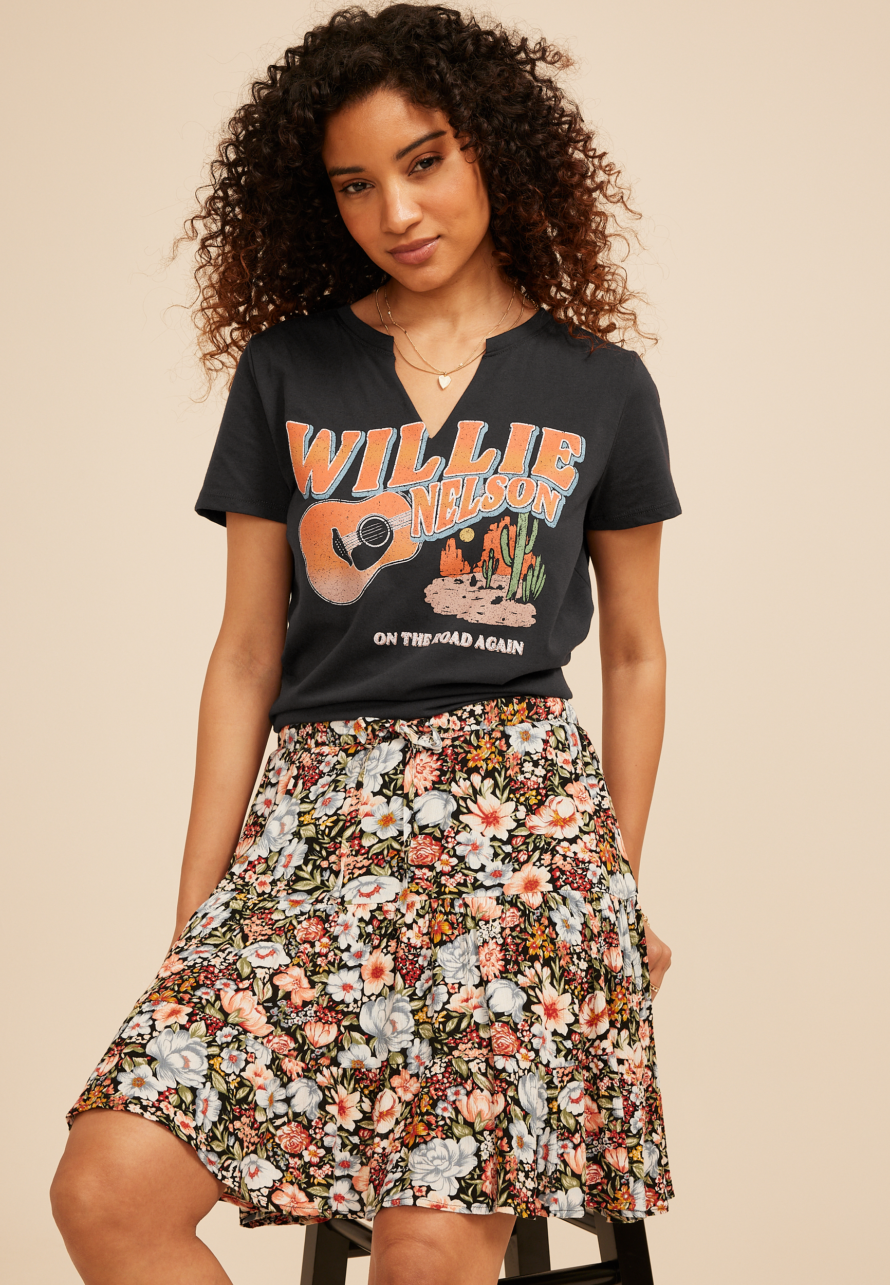 Willie Nelson Classic Fit Graphic Tee, C106, large
