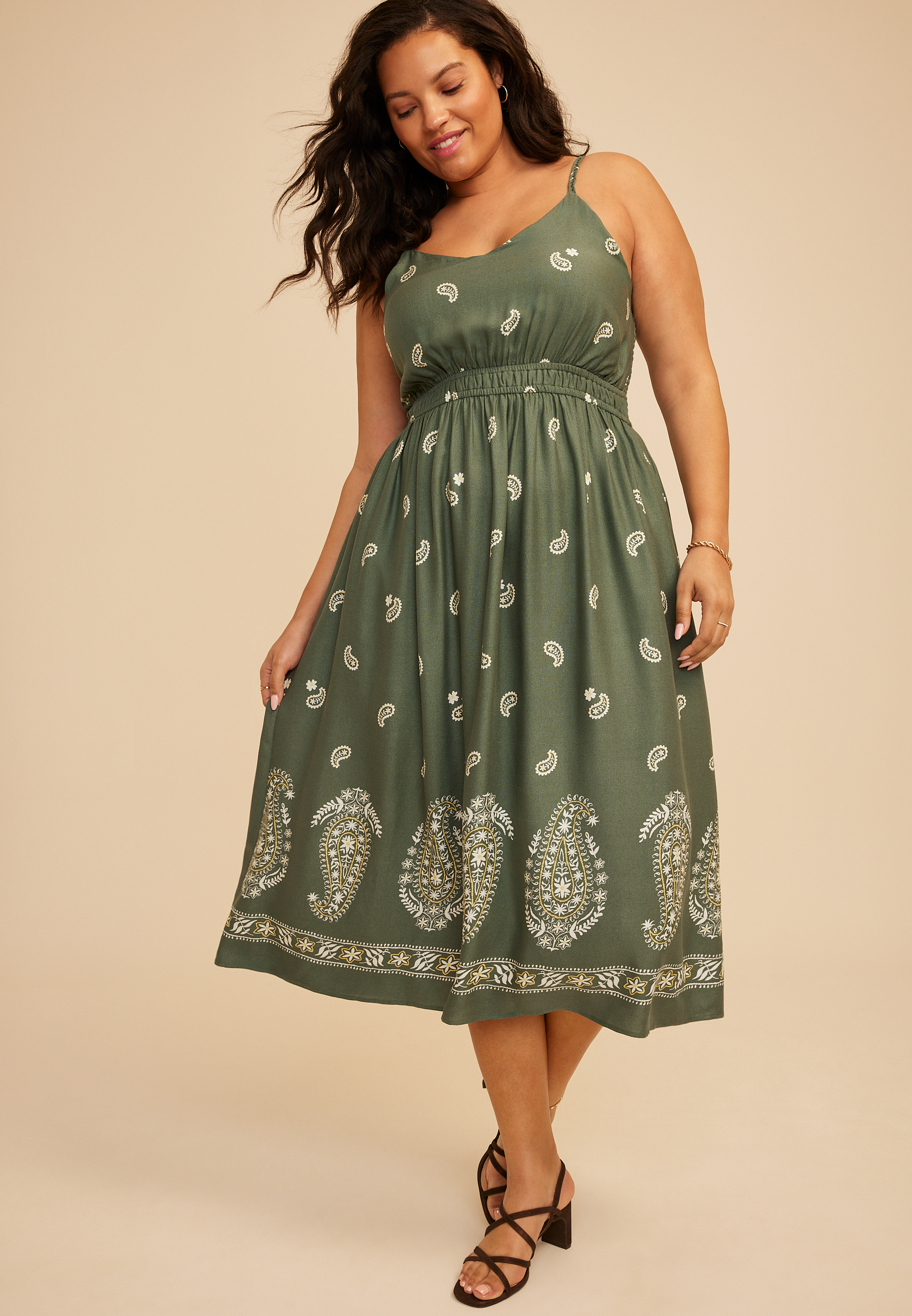 Plus Size Paisley Border Print Midi Dress