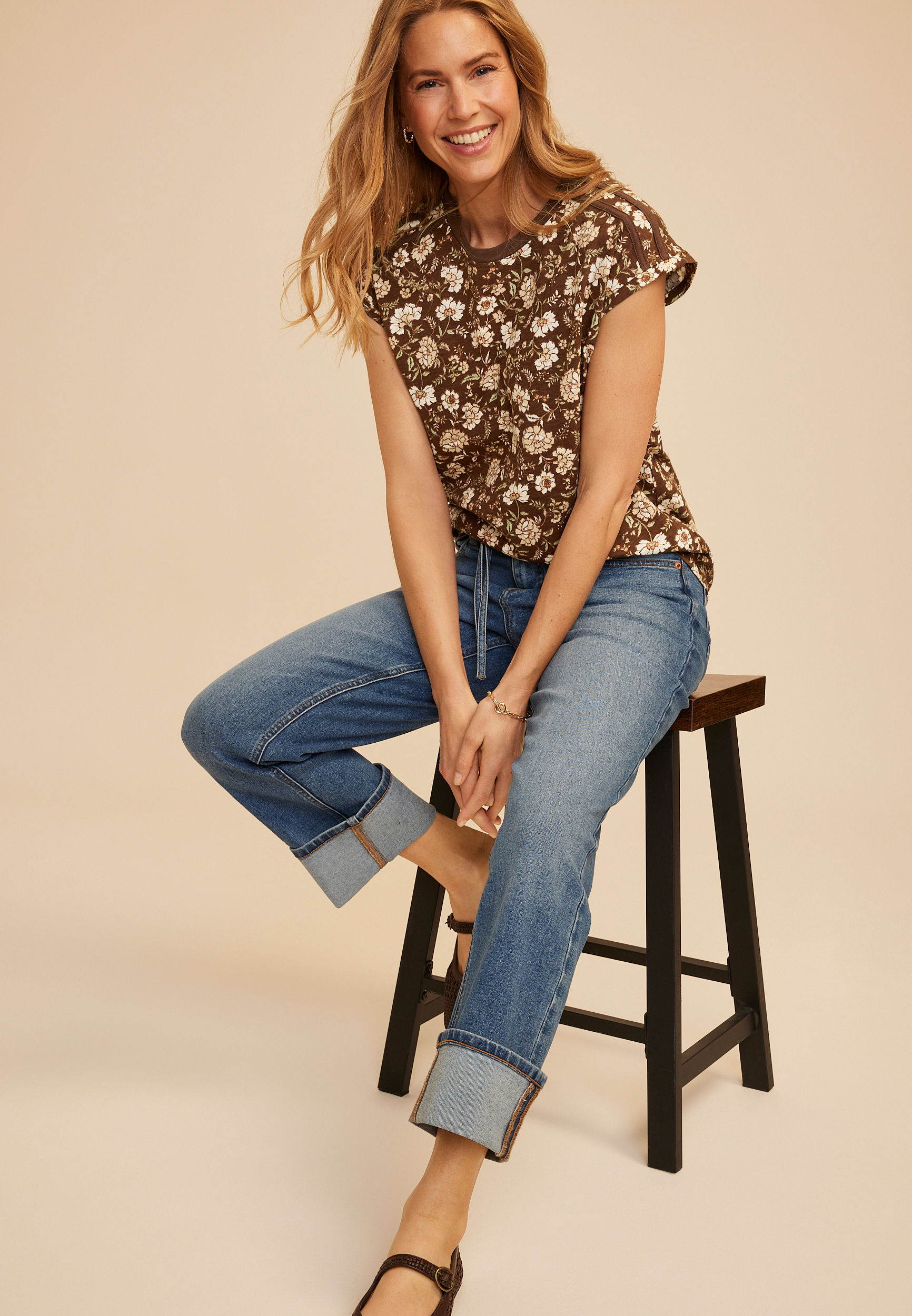 24/7 Shoulder Seamed Floral Tee