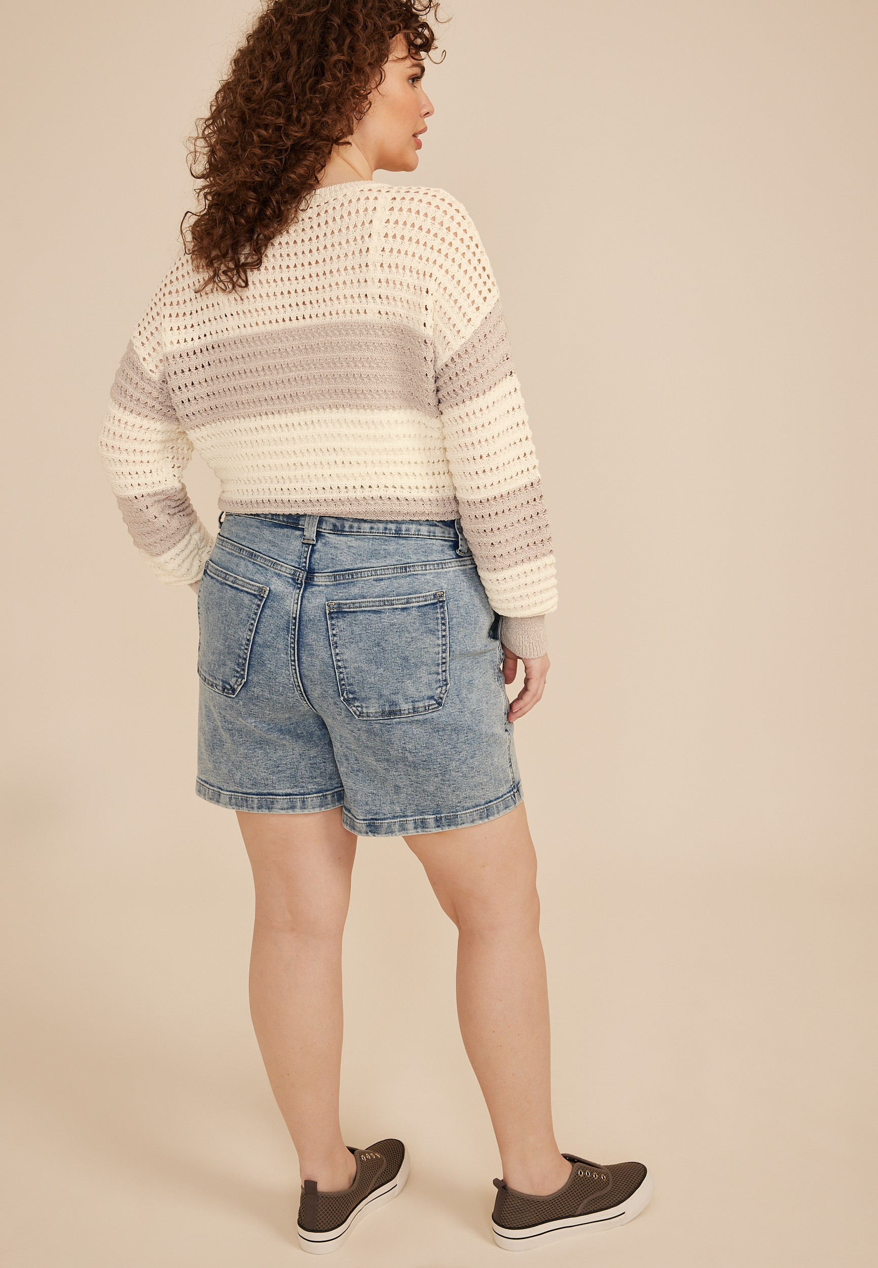 Plus Size m jeans by maurices&trade; High Rise Seam Front Wide 6in Shorts, C3337, large
