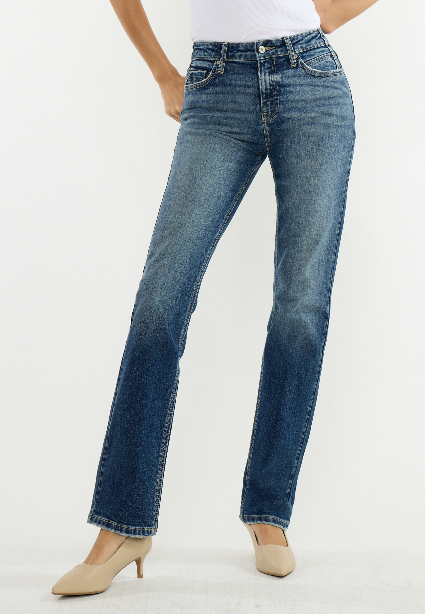 KanCan&trade; High Rise Tinted Straight Jean